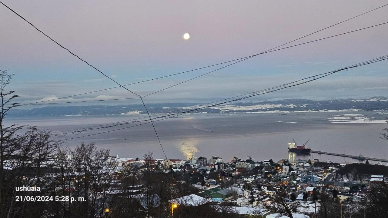 Mirador Del Beagle Hosteria Ushuaia Kültér fotó